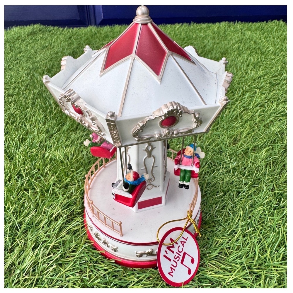 Nature's‎ Mark Musical Carousel Holiday Decor Red White NM-X24286AB